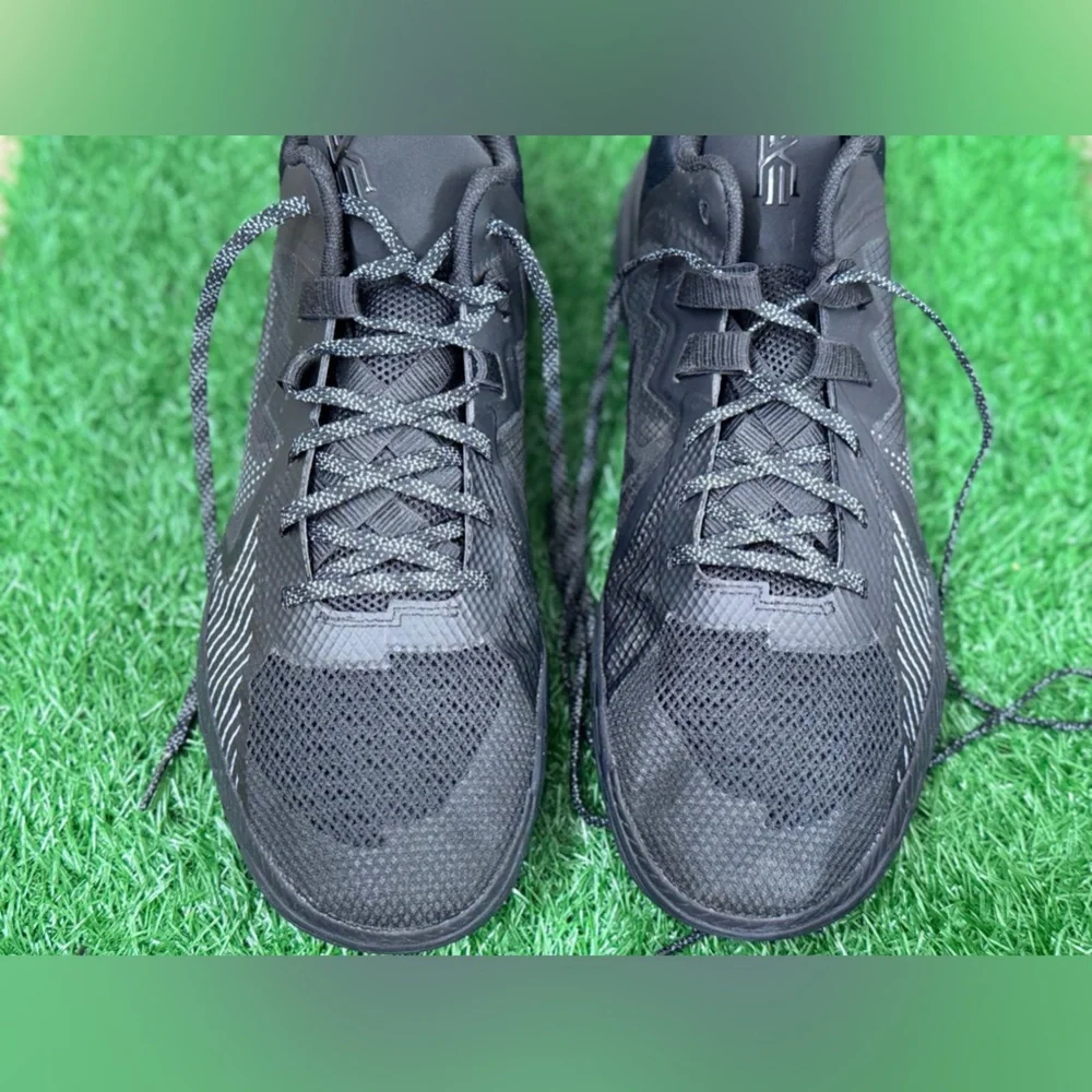 Nike excellent preowned